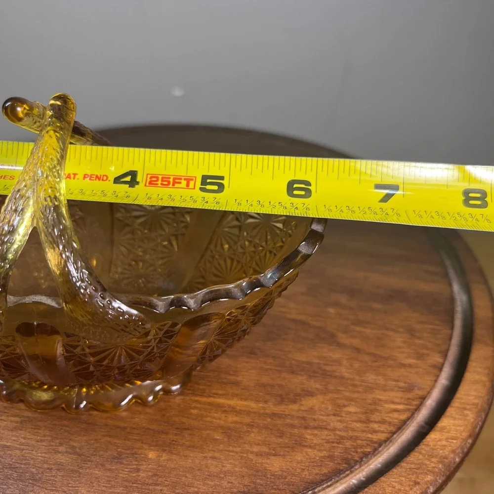 Vtg Amber Glass Daisy and Button Basket Scalloped Edge Double Handle 6.5